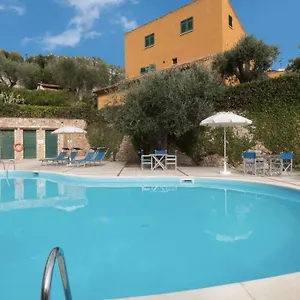 Italianway - Il Borgo , Finale Ligure Italië